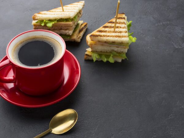 Recuperação e Foco: Por que a Proteína no seu Café é Importante Após o Exercício Leve