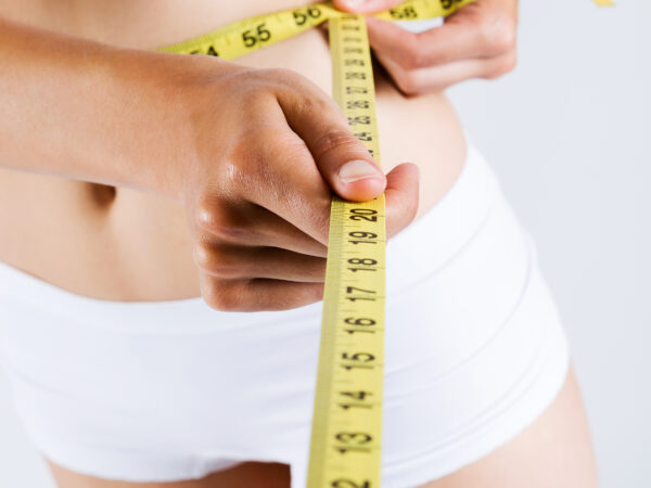 Esqueça as calorias: O segredo para emagrecer sem sofrimento está na densidade nutricional